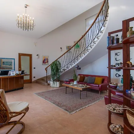 Luci A'mmare * 로세토데글리아브루찌