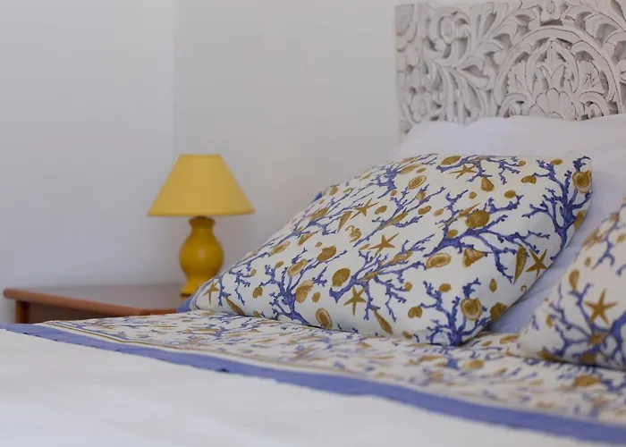 Luci A'mmare רוזטו דליי אברוצי