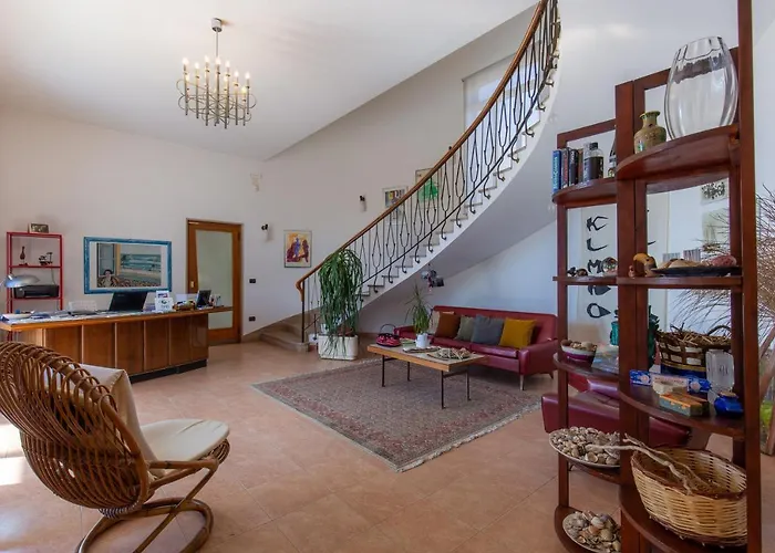 Luci A'mmare * רוזטו דליי אברוצי