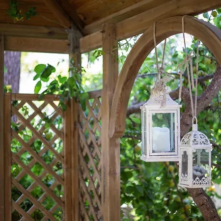 Bed & Breakfast Luci A'mmare *