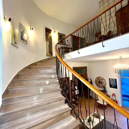 Luci A'mmare 住宿加早餐酒店 *